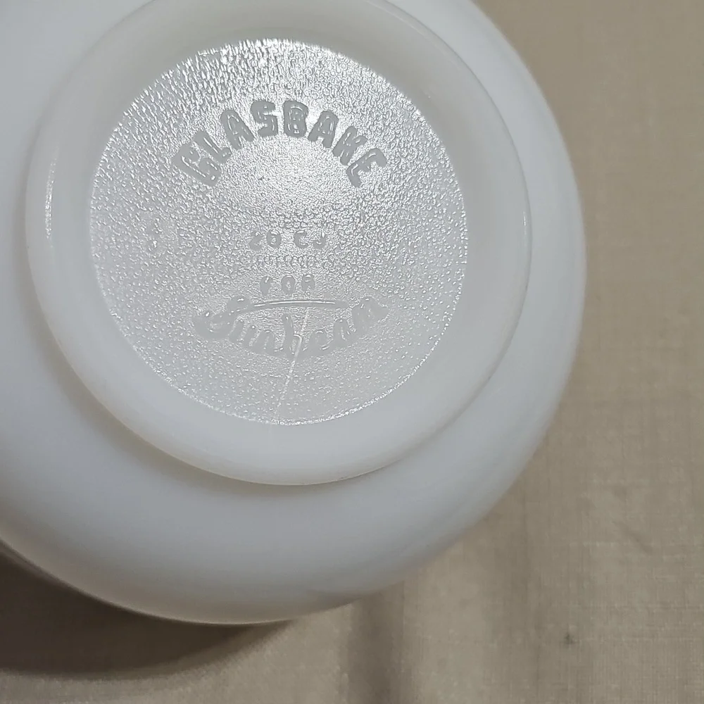 Sunbeam Glasbake Mixing Bowl